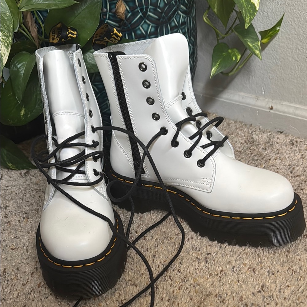 White Lace-Up Docs - Jadon
